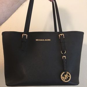 Michael Kors Jet Set Travel Tote